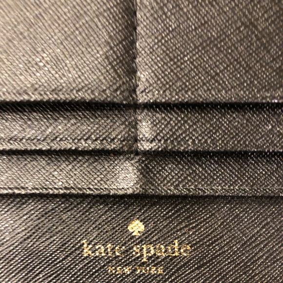 Kate Spade wallet - Picture 4 of 4